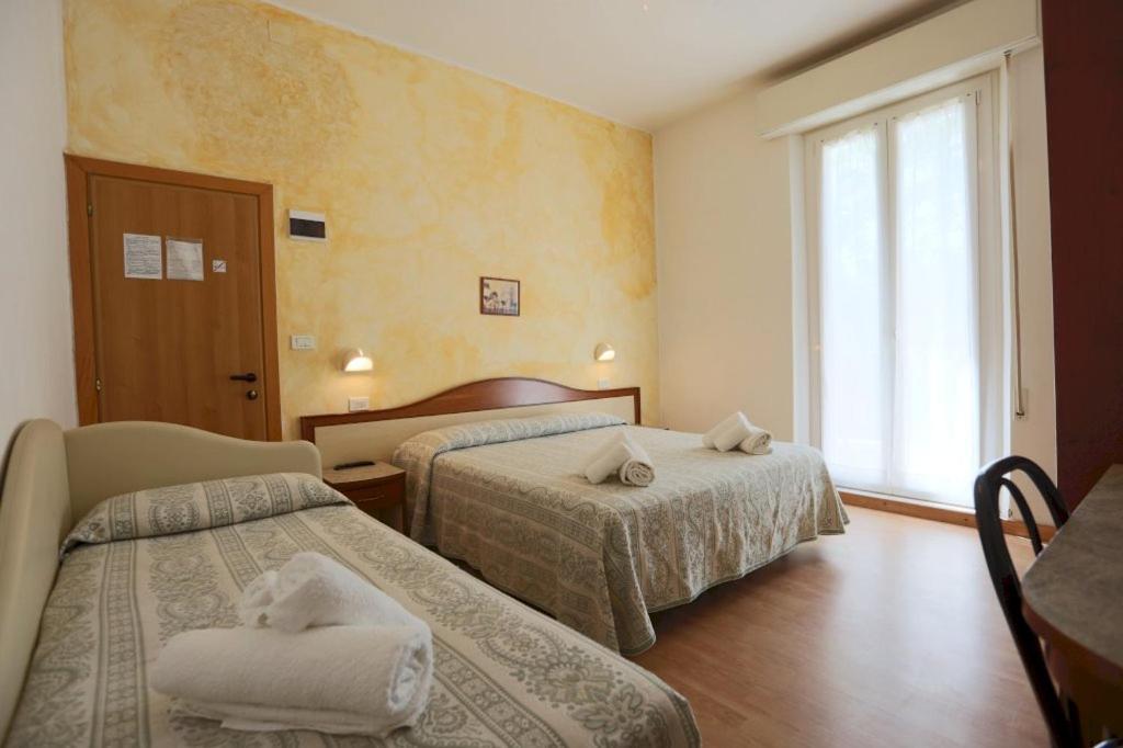 Hotel Turismo Rimini Exterior photo