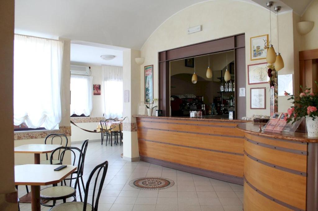 Hotel Turismo Rimini Exterior photo